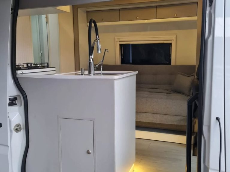 SaveClip.App_587469399_18542344408047242_9055003950105136874_n